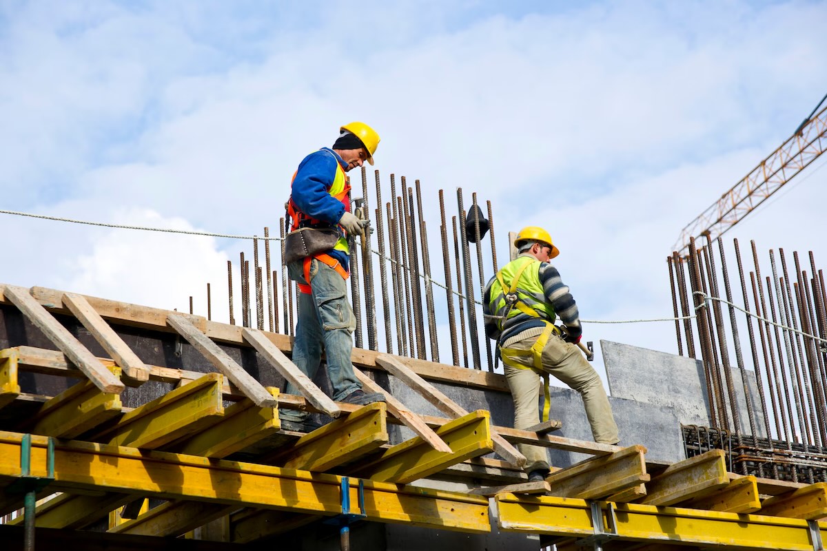 Top OSHA Violations on Construction Sites (And How to Avoid Them)